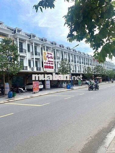 Cho thuê nhà 1trệt 2 lầu mặt tiền  kdc hoàng hùng Nguyễn thị khắp
