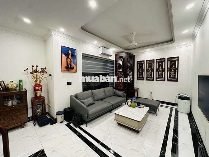 📐 45.5m², 6 tầng.✅ Xây độc lập, thiết kế hiện đại, thang máy