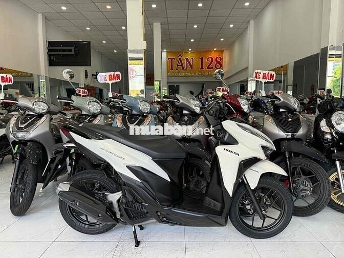VARIO INĐÔ 2022. Zin Cọp. Trắng Ngọc Trai. Biển 68