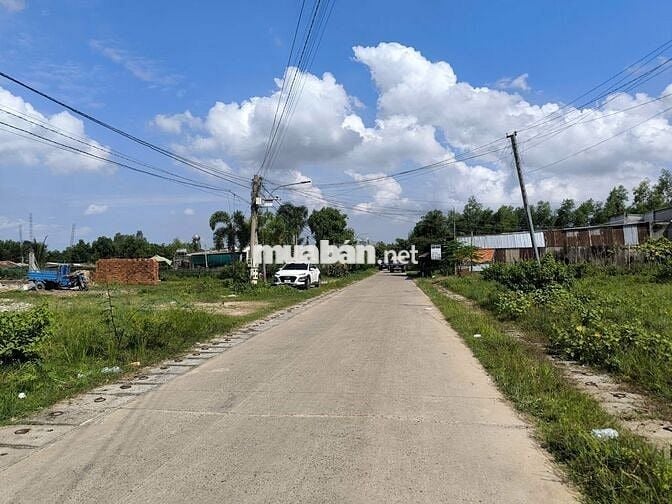 Bán 270m2 (10x27m) view hồ Châu Pha,TP.Phú Mỹ
