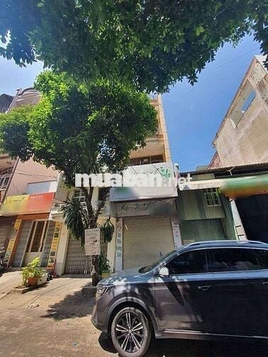 Nhà mặt tiền hẻm thông chợ căn cứ K26. Thích hợp làm VPCT, shop, Spa
