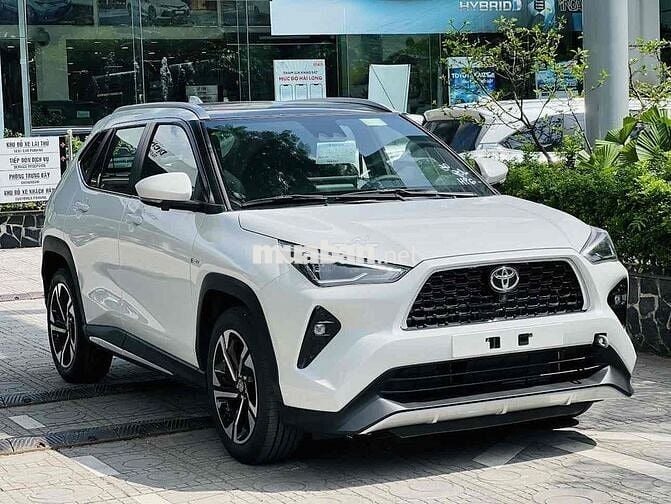 Toyota Yaris Cross 1.5 CVT 2024 Xe hãng bán