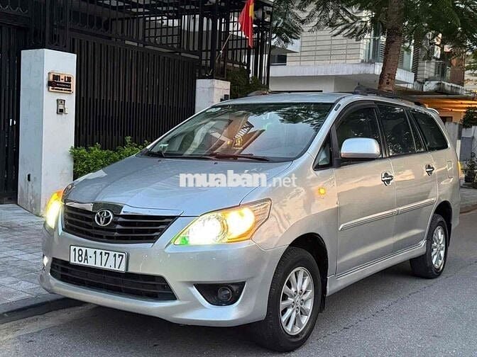 Toyota Innova 2012 E Phom Mới- Xe Gia Đình