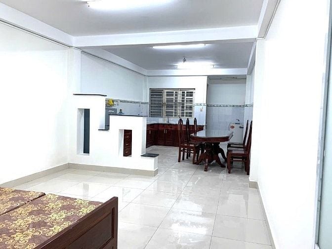 Nhà thuê MTKD Nhất Chi Mai, P. 13- 4x18m. 1T1L : 22tr/tháng