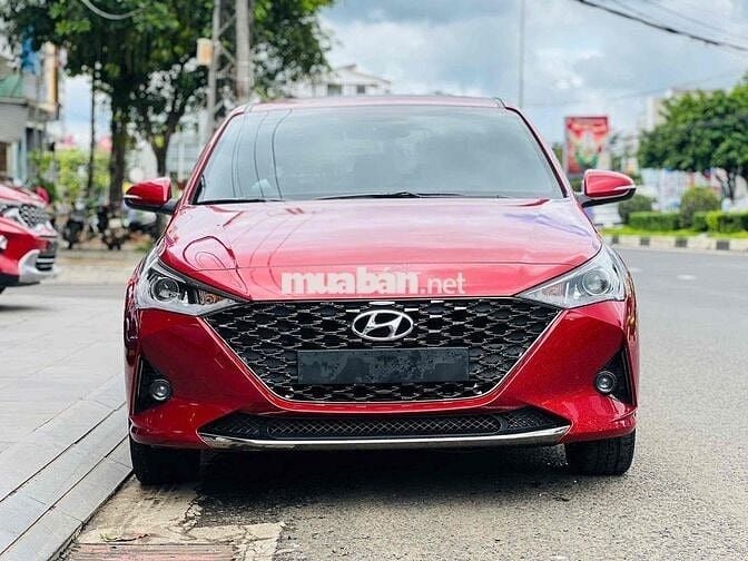 Hyundai Accent 2022 1.4 AT - 28000 km