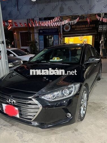 Hyundai Elantra 2018 2.0 AT - 7 km