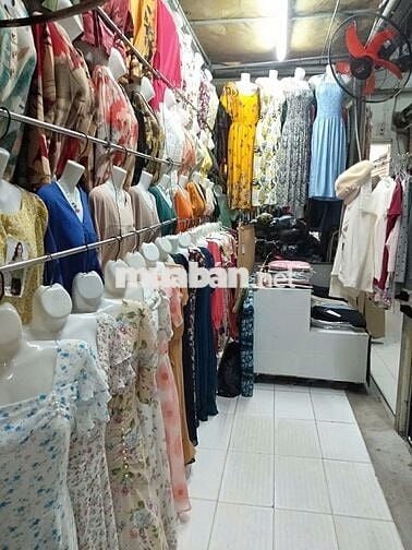 CẦN BÁN 2 LÔ KIOT BÁN QUẦN ÁO TẠI CHỢ NGUYỄN TRI PHƯƠNG - ĐÀ NẴNG