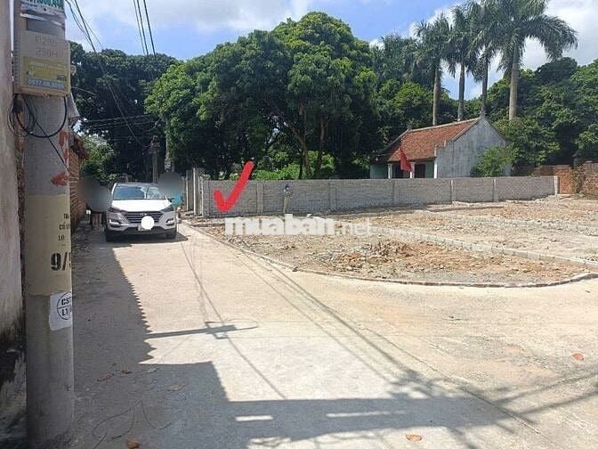 GÌ EM CẦN BÁN 63,7M THỔ CƯ GIÁ HƠN 1,4 TỶ GẦN CNC HOÀ LẠC