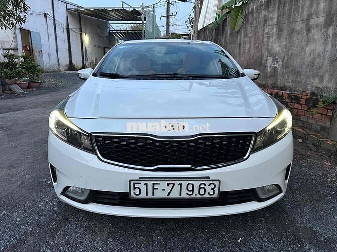 Kia Cerato 2016 1.6 MT - Đẹp Cực Phẩm 286Tr