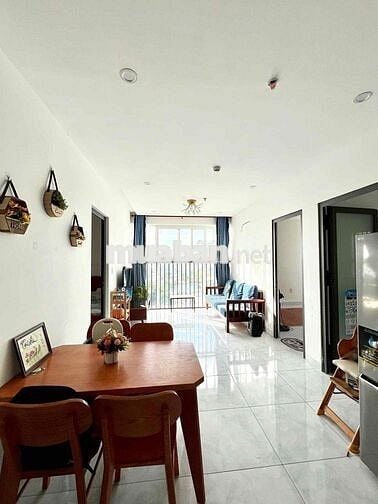 CĂN HỘ 3PN THƯƠNG MẠI VIEW THÀNH PHỐ GIÁ 2.050. LIÊN HỆ EM XEM NHÀ