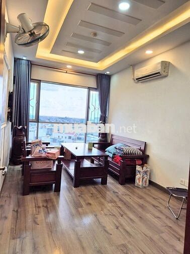 Bán căn hộ 2pn 2wc Sổ Hồng khu Celadon city