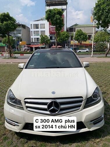Mercedes Benz C Class 2014 C300 AMG - 120000 km