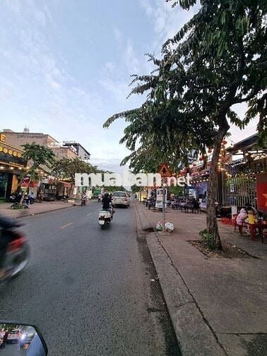 Nhà Mặt tiền Song Hành, Trung Chánh, Hóc Môn 10X20M