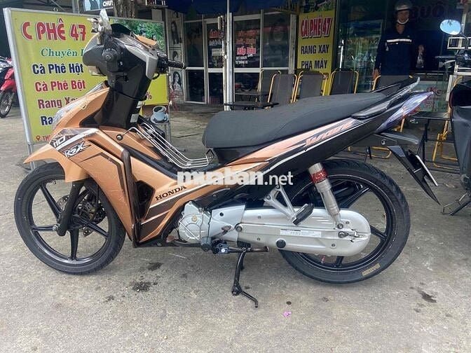 RSX XE KHÁ CỌP ÁO CÓ TRẦY THEO THỜI GIAN