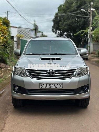 Toyota Fortuner 2014 2.5G số sàn máy dầu