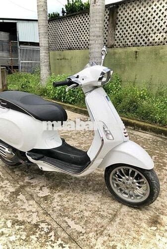 Vespa Sprint ABS 125 trắng, tay ga. Chính chủ
