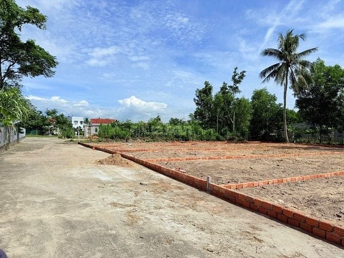 5 LÔ LIỀN KỀ - CÁCH QUỐC LỘ 14B ĐÚNG 100M- GIÁ ĐẦU TƯ TỐT