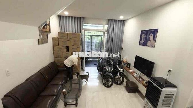 cc cần bán nhà ngay AEON MAIL TÂN PHÚ