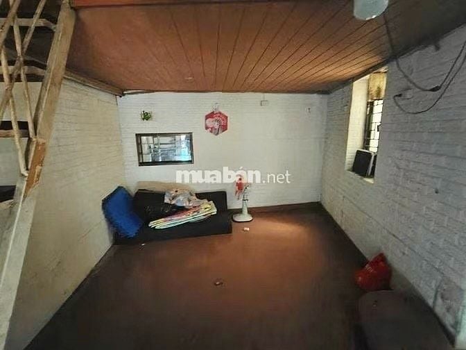 Cho thuê nhà phố cổ Lương Ngọc Quyến,  quận Hoàn Kiếm,  Hà Nội