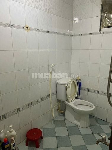 Cchính chủ cần bán căn hộ 44 Nguyễn Biểu Q.5 - giá tốt nhất khu q5