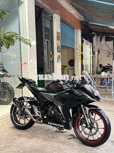 Cần bán Honda CBR150R 2019 ABS Biển SG 9 chủ