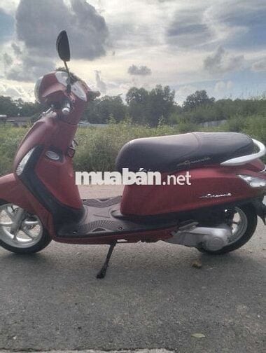 Bán xe Grande đỏ nhám