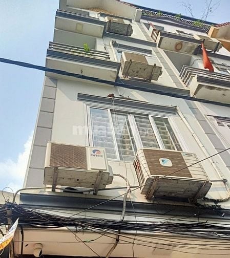 Cho thuê NHÀ 5 TẦNG full nội thất. Giá: 10 tr