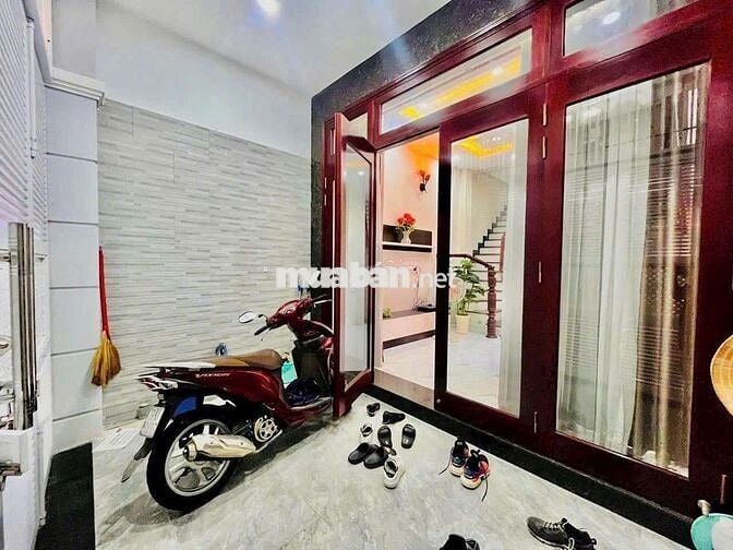NN CHO THUÊ NHÀ HẺM PHỐ TÂY NHA TRANG