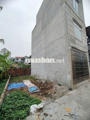 Em cần bán 43m2 Phượng Đồng, Phụng Châu. Giá rẻ 2.61 tỷ.