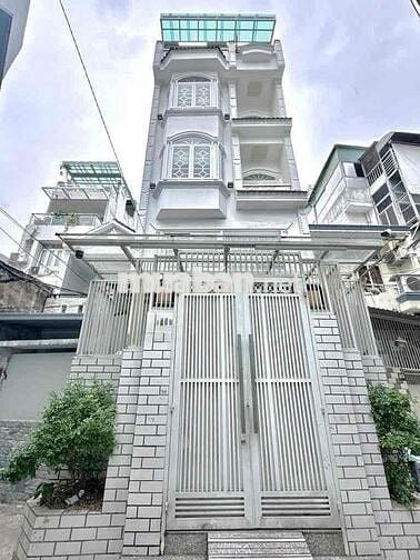 Hơn 7tỷ, 5 tầng, Huỳnh Văn Bánh, gấp bán.