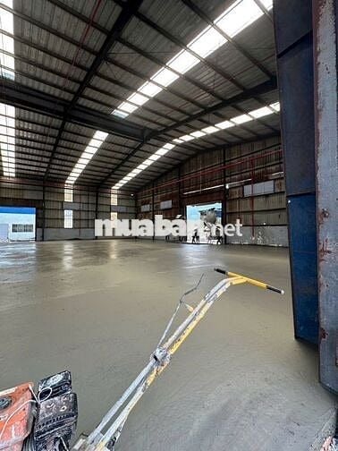 CHO THUÊ KHO 1000M² MỚI XÂY GIÁ SIÊU TỐT TẠI ĐỨC HÒA, LONG AN