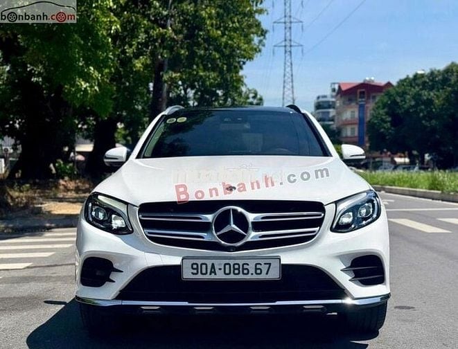 Mercedes Benz GLC 300 4Matic 2019 - 1 Tỷ 130 Triệu