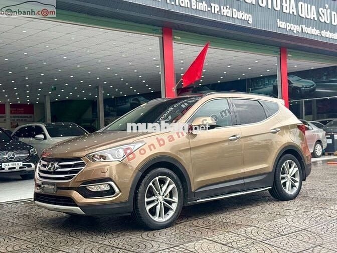 Hyundai SantaFe 2.4L 4WD 2017 - 585 Triệu