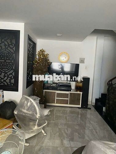 Nhà 3 PN Phan Tây Hồ giá chỉ 16tr
