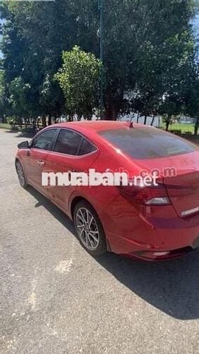 Hyundai Elantra 2.0 AT 2019 - 439 Triệu