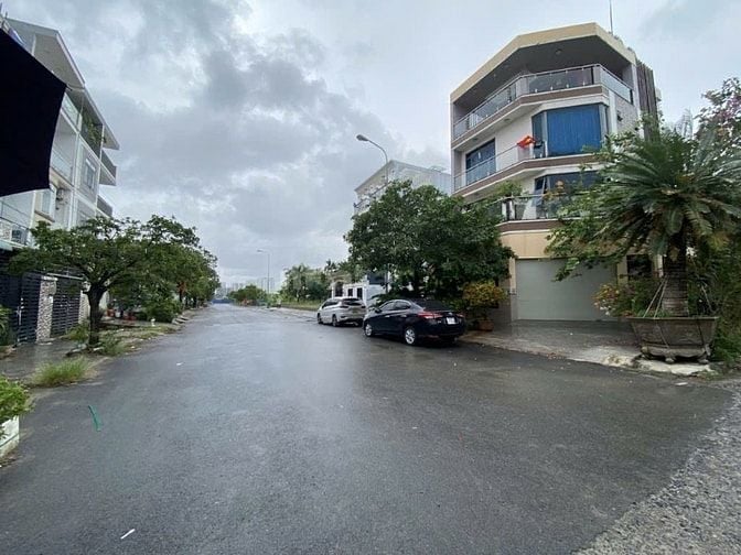 Nhà trọ View Sông Rạch Ông Lớn, DT 12x27m