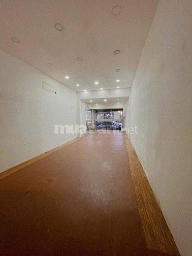 Cho thuê nhà mặt tiền Lê Văn Sỹ, P.14, Q.3 giá 30tr