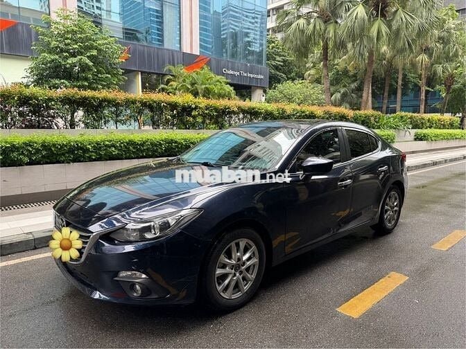 Mazda 3 2017 1.5 AT Sedan - 94000 km