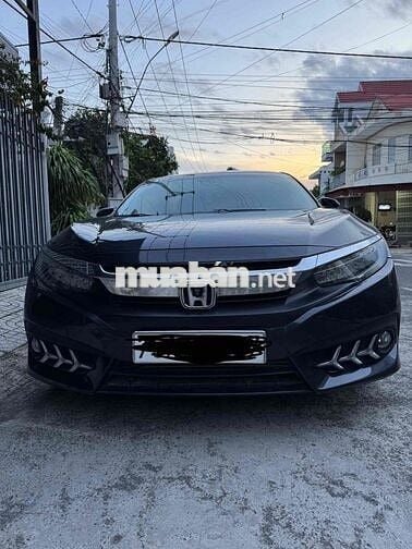 Honda Civic 2018 1.5L Vtec Turbo - 47000 km