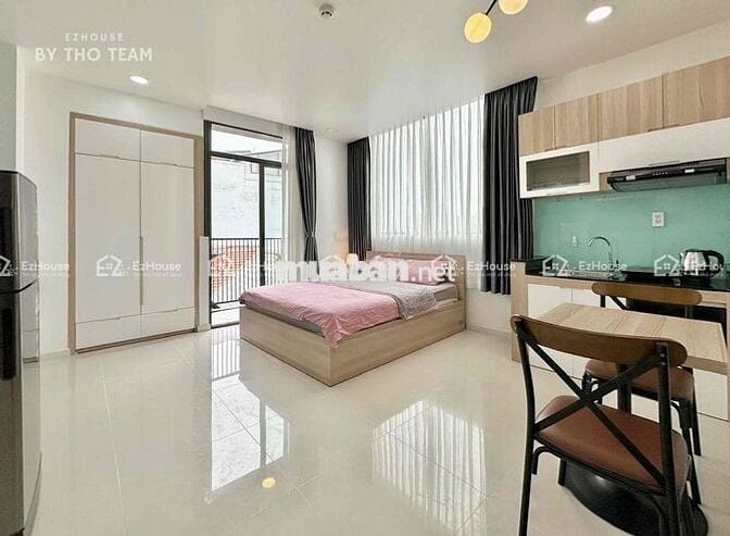 STUDIO 40M2 CÓ BAN CÔNG NGAY SÂN BAY - GẦN TRUNG TÂM