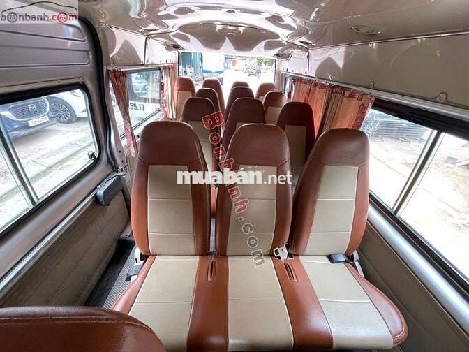 Xe Ford Transit Standard MID 2016 - 390 Triệu