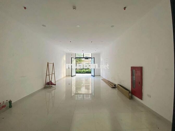 Cho thuê shophouse The Manor Crown Tố Hữu gần aeon mall 60m2