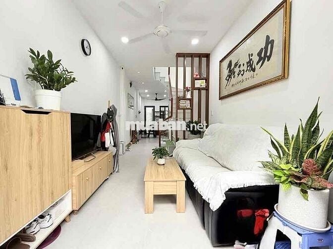 HIẾM – MẶT TIỀN NGUYỄN LÂM – NGAY PHAN ĐĂNG LƯU – 2 MẶT HẺM