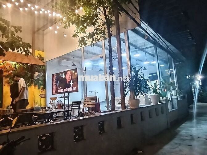 San nhượng mặt bằng cà phê ăn sáng gần 300 m2 bờ bao tân thắng