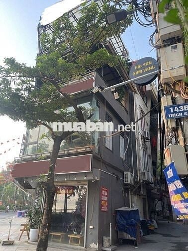 Bán gấp nhà 3 mặt tiền thẳng mặt Hồ Tây, đường Trích Sài