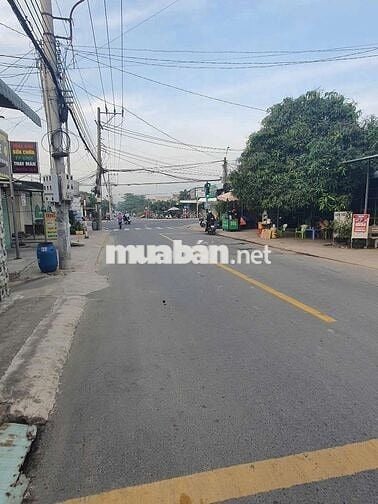 NGANG 8  ĐẤT ĐẸP ĐƯỜNG CÂY ME ,P LÁI THIÊU ,TP HCM