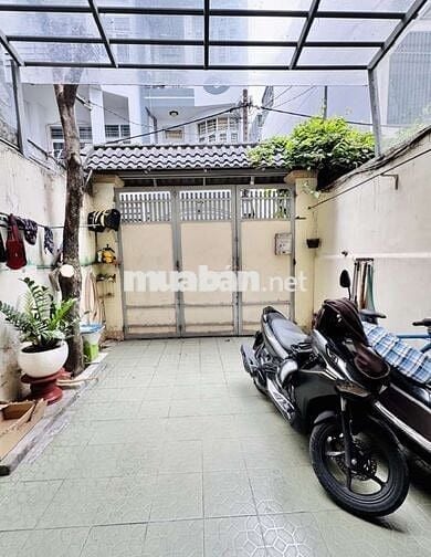Bán nhà 4 tầng, 4x22 Hồ Văn Huê PN, xe hơi ngủ trong nhà. Giá 15.5 tỷ