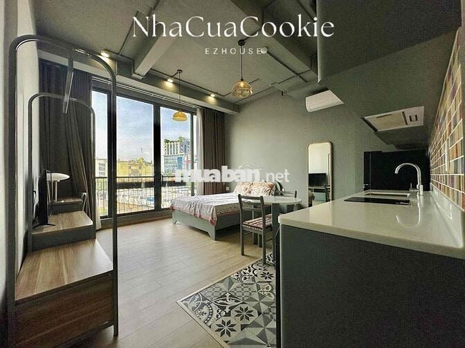 Trống sẳn phòng y hình full nội thất y hình nhà mới có ban công