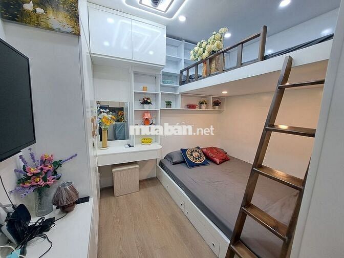 Bán Căn Hộ TT Hồng Mai 17M - Tầng 1 Chỉ 2,05 Tỷ. 2 ngủ, full nội thất