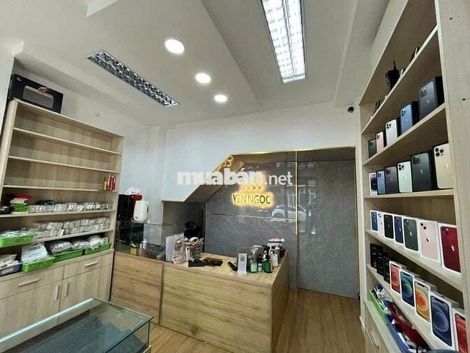 CHO THUÊ MẶT BẰNG TRẦN MINH QUYỀN, PHƯỜNG 10, QUẬN 10